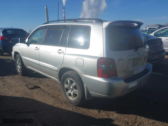 2006 Toyota Highlander w/3rd Row with VIN JTEEP21A660152471, listed as a IAAI auction lot 41813846 with 336,713 mi miles. Bid and sale history available at carsss.com. Image 3.