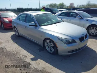 2010 BMW 5 Series 528i xDrive with VIN WBANV1C51AC159448, listed as a IAAI auction lot 42112878 with 154,710 mi miles and . Bid and sale history available at carsss.com. Image 1.