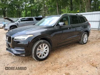 2016 Volvo XC90 T6 Momentum z VIN YV4A22PK7G1074289, wystawiony jako Copart lot #54497235 z przebiegiem 143 715 mil mil oraz Szkoda całkowita • Salvage title. Historia ofert i sprzedaży dostępna na DreamBid. Obrazek 1.