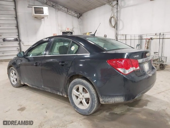 2013 Chevrolet Cruze 1LT with VIN 1G1PC5SBXD7153217, listed as a IAAI auction lot 41914725 with 186,455 mi miles. Bid and sale history available at carsss.com. Image 3.