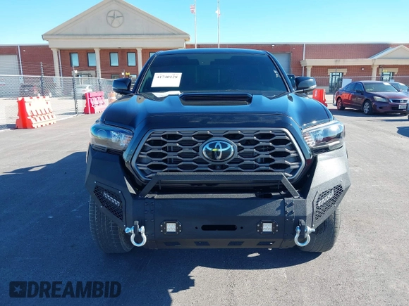 2023 Toyota Tacoma 4WD SR with VIN 3TYCZ5AN0PT110522, listed as a IAAI auction lot 41740128 with 45,115 mi miles. Bid and sale history available at carsss.com. Image 12.