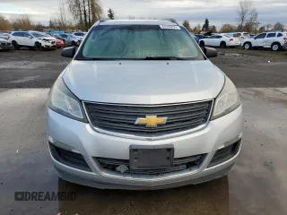 2013 Chevrolet Traverse LS with VIN 1GNKVFKD0DJ196025, listed as a Copart auction lot 82359024 with 121,414 mi miles and Salvage Title. Bid and sale history available at DreamBid. Image 5.