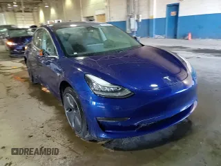 2019 Tesla Model 3 Long Range with VIN 5YJ3E1EB5KF452772, listed as a Copart auction lot 49033245 with 61,753 mi miles and Clean Title. Bid and sale history available at DreamBid. Image 14.