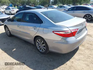 2015 Toyota Camry XLE with VIN 4T1BF1FK6FU882262, listed as a IAAI auction lot 41819208 with 123,173 mi miles and . Bid and sale history available at DreamBid. Image 3.