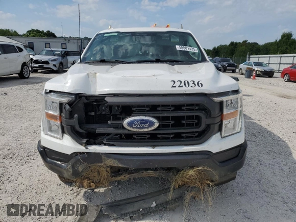 2022 Ford F-150 XL with VIN 1FTFX1E57NKD05538, listed as a Copart auction lot 58801425 with 53,392 mi miles and Salvage title. Bid and sale history available at DreamBid. Image 5.