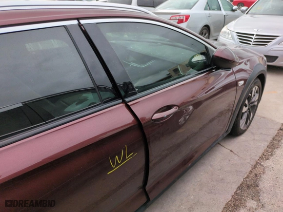 2018 Buick Regal TourX Essence with VIN W04GV8SXXJ1119849, listed as a Copart auction lot 74261114 with NaN miles and Non Repairable. Bid and sale history available at carsss.com. Image 13.