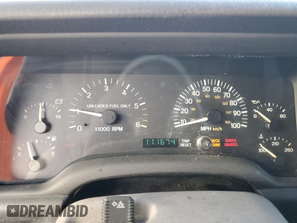 1998 Jeep Cherokee Country with VIN 1J4FT78S8XL520854, listed as a Copart auction lot 79304214 with 111,674 mi miles and Clean title. Bid and sale history available at DreamBid. Image 9.