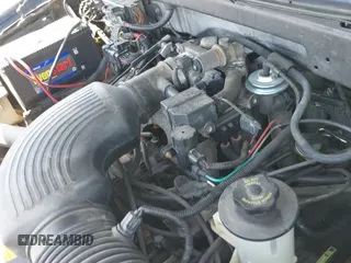 1997 Ford F-150 z VIN 2FTDF08W0VCA88444, wystawiony jako IAAI lot #42004510 z przebiegiem 134 446 mil mil oraz . Historia ofert i sprzedaży dostępna na DreamBid. Obrazek 24.