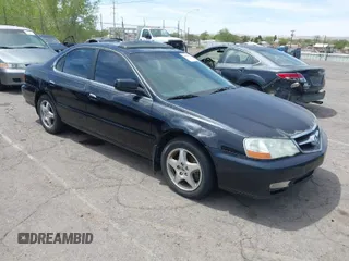 2002 Acura TL with VIN 19UUA56682A050537, listed as a IAAI auction lot 42056450 with 255,074 mi miles. Bid and sale history available at carsss.com. Image 1.