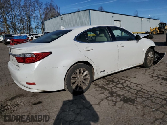 2013 Lexus ES 300h z VIN JTHBW1GG2D2018105, wystawiony jako Copart lot #45091035 z przebiegiem 182 016 mil mil oraz Szkoda całkowita • Salvage title. Historia ofert i sprzedaży dostępna na DreamBid. Obrazek 3.