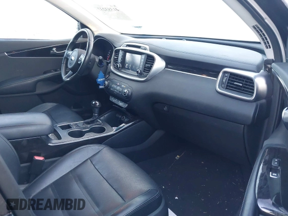 2018 Kia Sorento EX with VIN 5XYPH4A50JG390005, listed as a IAAI auction lot 41383231 with 86,308 mi miles and . Bid and sale history available at DreamBid. Image 5.
