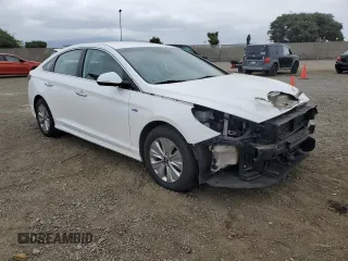 2018 Hyundai Sonata Hybrid SE with VIN KMHE24L37JA080157, listed as a Copart auction lot 73384993 with 114,907 mi miles. Bid and sale history available at carsss.com. Image 4.
