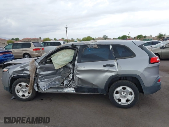 2016 Jeep Cherokee Sport with VIN 1C4PJLAB3GW159146, listed as a IAAI auction lot 42188887 with 115,151 mi miles and . Bid and sale history available at DreamBid. Image 14.