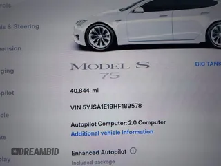2017 Tesla Model S 60 with VIN 5YJSA1E19HF189578, listed as a IAAI auction lot 42374977 with 40,844 mi miles and . Bid and sale history available at DreamBid. Image 16.