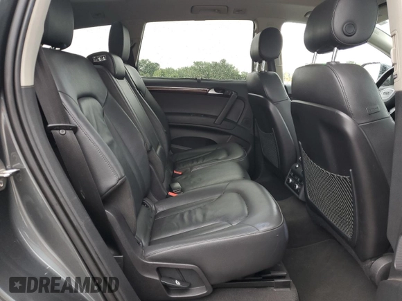 2014 Audi Q7 Premium Plus with VIN WA1LMAFE8ED015737, listed as a Copart auction lot 62099545 with 129,505 mi miles and Salvage title. Bid and sale history available at DreamBid. Image 11.