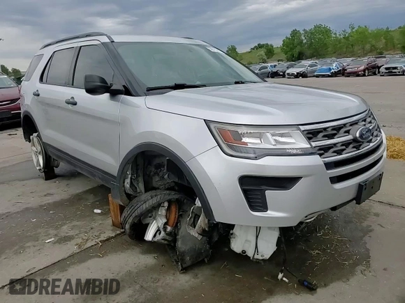 2019 Ford Explorer с VIN 1FM5K8B81KGA19096, выставлен на аукционе Copart как лот 59513615 с пробегом 88 406 миль миль и Списание • Salvage title. История ставок и продаж доступна на DreamBid. Изображение 14.