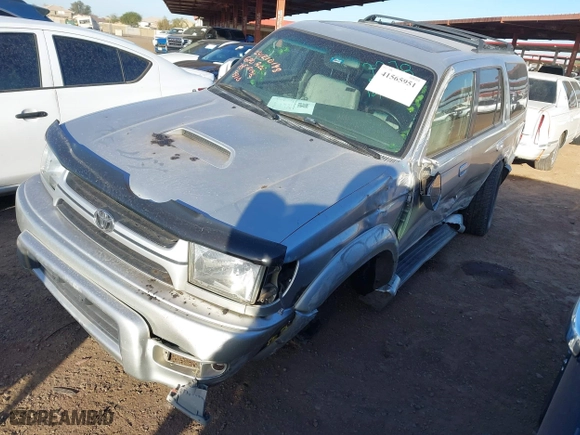 2001 Toyota 4Runner SR5 with VIN JT3HN86R110359310, listed as a IAAI auction lot 41565951 with 271,391 mi miles. Bid and sale history available at carsss.com. Image 2.