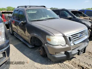 2007 Ford Explorer Sport Trac XLT z VIN 1FMEU31K77UA13757, wystawiony jako Copart lot #53308795 z przebiegiem 205 761 mil mil oraz Czysty tytuł • Clean title. Historia ofert i sprzedaży dostępna na DreamBid. Obrazek 4.
