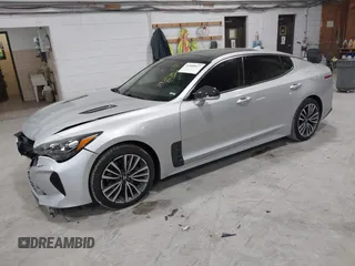 2018 Kia Stinger Premium with VIN KNAE25LA6J6021819, listed as a IAAI auction lot 41880827 with 119,214 mi miles. Bid and sale history available at carsss.com. Image 2.