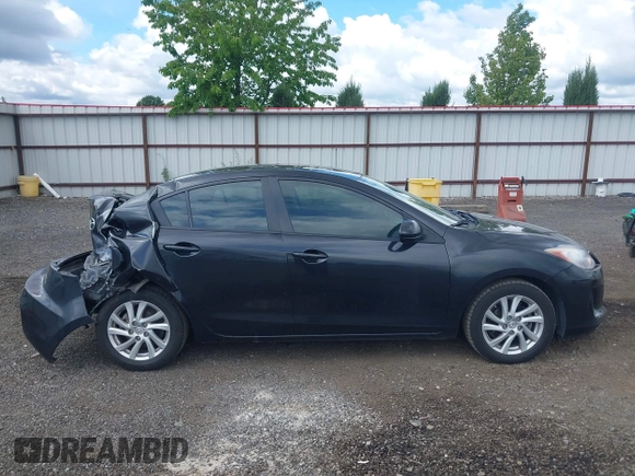 2012 Mazda 3 i Touring с VIN JM1BL1V85C1675345, выставлен на аукционе IAAI как лот 42261279 с пробегом 140 705 миль миль и . История ставок и продаж доступна на DreamBid. Изображение 13.