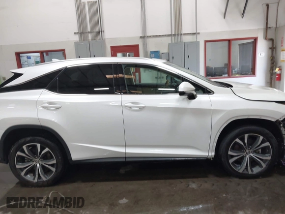 2018 Lexus RX 350 z VIN 2T2BZMCA9JC143462, wystawiony jako IAAI lot #42730645 z przebiegiem 39 942 mil mil oraz . Historia ofert i sprzedaży dostępna na DreamBid. Obrazek 13.