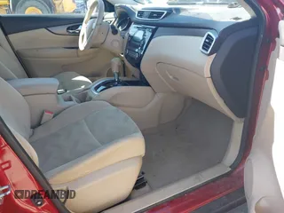 2014 Nissan Rogue SV with VIN 5N1AT2MV7EC829288, listed as a IAAI auction lot 41991872 with 266,094 mi miles. Bid and sale history available at carsss.com. Image 5.