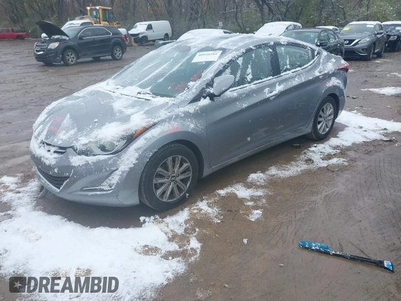 2014 Hyundai Elantra SE z VIN KMHDH4AE9EU114165, wystawiony jako IAAI lot #40926581 z przebiegiem 113 455 mil mil oraz . Historia ofert i sprzedaży dostępna na DreamBid. Obrazek 2.