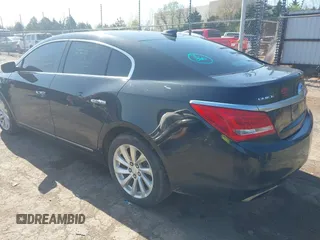2015 Buick LaCrosse Leather with VIN 1G4GB5G34FF305878, listed as a IAAI auction lot 41972121 with 176,655 mi miles. Bid and sale history available at carsss.com. Image 3.