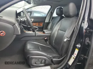 2011 Jaguar XF Premium z VIN SAJWA0GB6BLR95238, wystawiony jako Copart lot #60504395 z przebiegiem 58 122 mil mil oraz Czysty tytuł • Clean title. Historia ofert i sprzedaży dostępna na DreamBid. Obrazek 7.
