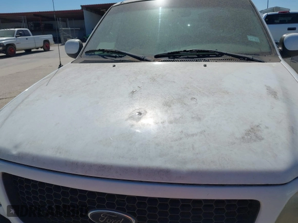 2002 Ford F-150 XL with VIN 1FTRX17232NA78925, listed as a IAAI auction lot 41851582 with 43 mi miles. Bid and sale history available at carsss.com. Image 6.