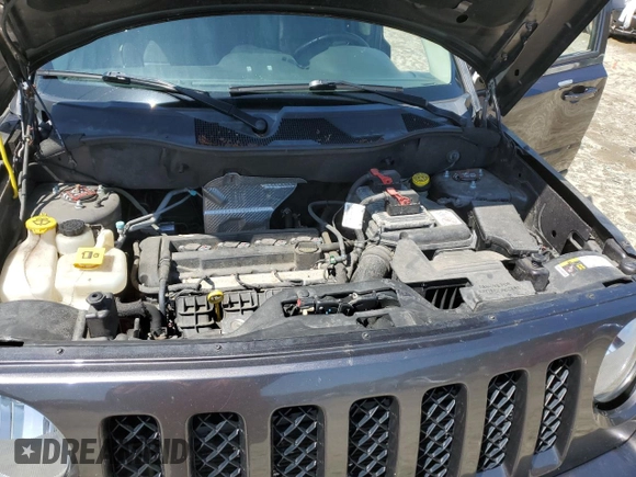 2016 Jeep Patriot High Altitude with VIN 1C4NJPFA7GD582791, listed as a Copart auction lot 52099685 with 83,595 mi miles and Salvage Title. Bid and sale history available at DreamBid. Image 14.