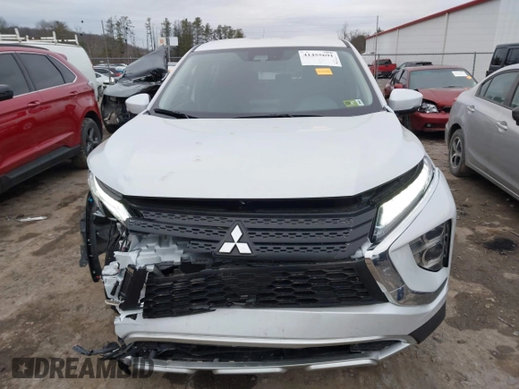 2024 Mitsubishi Eclipse Cross SE with VIN JA4ATWAA7RZ024613, listed as a IAAI auction lot 41455691 with 9,798 mi miles and . Bid and sale history available at DreamBid. Image 12.