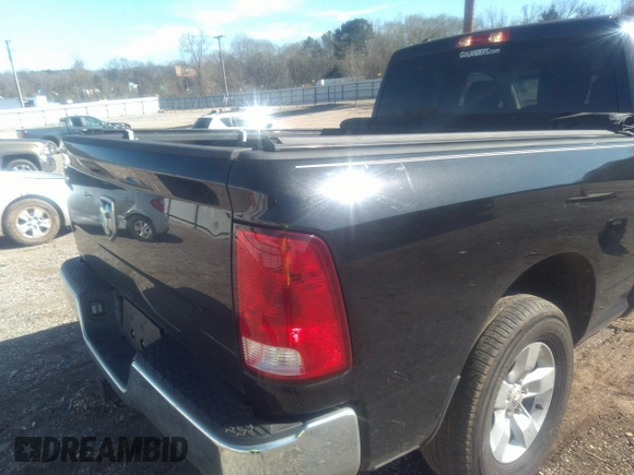 2018 Ram 1500 Express with VIN 1C6RR6FG0JS131656, listed as a IAAI auction lot 41640173 with 56,025 mi miles and . Bid and sale history available at DreamBid. Image 21.