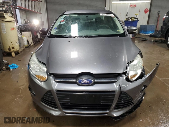 2014 Ford Focus SE with VIN 1FADP3F22EL454981, listed as a Copart auction lot 50233855 with 62,506 mi miles and Salvage Title. Bid and sale history available at carsss.com. Image 5.