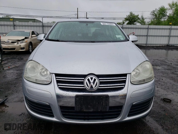 2008 Volkswagen Jetta S с VIN 3VWJZ71K68M168573, выставлен на аукционе Copart как лот 55776955 с пробегом 110 273 миль миль и Списание • Salvage title. История ставок и продаж доступна на DreamBid. Изображение 5.