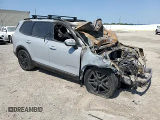 2023 Kia Telluride SX Prestige X-Line z VIN 5XYP5DGC8PG404532, wystawiony jako Copart lot #53205865 z przebiegiem Nie podano mil oraz Nie do naprawy • Non repairable. Historia ofert i sprzedaży dostępna na DreamBid. Obrazek 4.