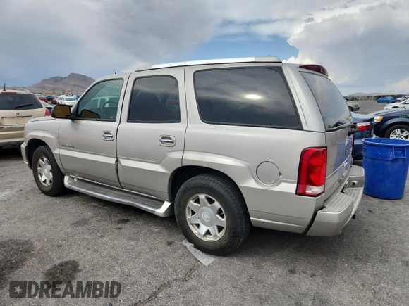 2004 Cadillac Escalade z VIN 1GYEC63T64R285823, wystawiony jako Copart lot #59167915 z przebiegiem 289 955 mil mil oraz Szkoda całkowita • Salvage title. Historia ofert i sprzedaży dostępna na DreamBid. Obrazek 2.