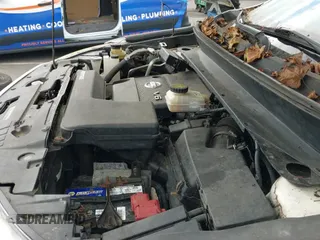 2014 Nissan Pathfinder SL with VIN 5N1AR2MM4EC687861, listed as a IAAI auction lot 43435119 with 169,459 mi miles and . Bid and sale history available at DreamBid. Image 14.