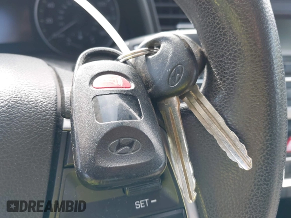 2017 Hyundai Elantra SE z VIN 5NPD74LF9HH112492, wystawiony jako IAAI lot #42083796 z przebiegiem 142 877 mil mil oraz . Historia ofert i sprzedaży dostępna na DreamBid. Obrazek 11.