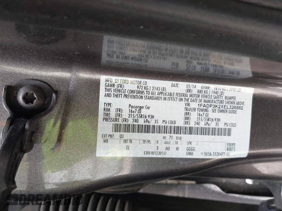 2014 Ford Focus SE with VIN 1FADP3K2XEL326882, listed as a IAAI auction lot 42183188 with 101,450 mi miles and . Bid and sale history available at carsss.com. Image 9.