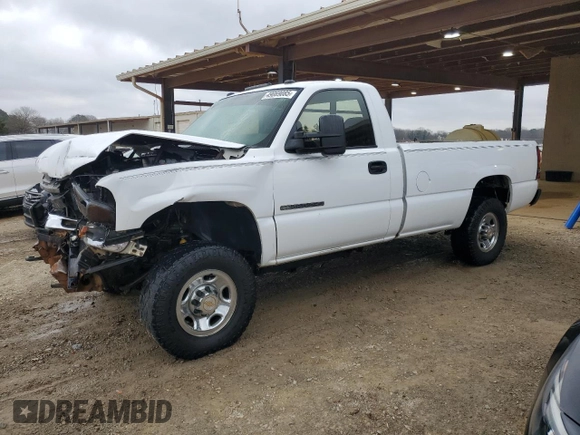 2006 GMC Sierra 2500HD SLE1 with VIN 1GTHK24UX6E131969, listed as a Copart auction lot 49069085 with 173,120 mi miles and Salvage title. Bid and sale history available at DreamBid. Image 1.