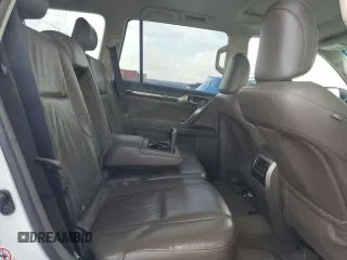 2016 Lexus GX 460 z VIN JTJBM7FX3G5135719, wystawiony jako Copart lot #60900235 z przebiegiem 199 040 mil mil oraz Czysty tytuł • Clean title. Historia ofert i sprzedaży dostępna na DreamBid. Obrazek 11.
