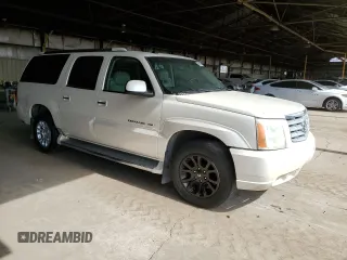 2005 Cadillac Escalade ESV z VIN 3GYFK66N55G118200, wystawiony jako Copart lot #59018515 z przebiegiem 200 801 mil mil oraz Szkoda całkowita • Salvage title. Historia ofert i sprzedaży dostępna na DreamBid. Obrazek 4.