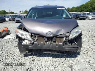 2015 Toyota Sienna LE AAS с VIN 5TDKK3DC3FS637513, выставлен на аукционе Copart как лот 57473035 с пробегом 133 997 миль миль и Списание • Salvage title. История ставок и продаж доступна на DreamBid. Изображение 5.