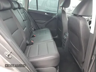 2010 Volkswagen Tiguan Wolfsburg Edition с VIN WVGAV7AX9AW520377, выставлен на аукционе Copart как лот 46697465 с пробегом 117 865 миль миль и Списание • Salvage title. История ставок и продаж доступна на DreamBid. Изображение 10.