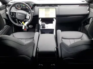 2025 Land Rover Range Rover Sport with VIN SAL1L9E93SA424804, listed as a Copart auction lot 49414945 with 1,007 mi miles and Salvage title. Bid and sale history available at DreamBid. Image 8.