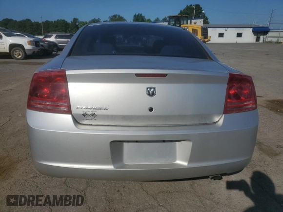 2006 Dodge Charger z VIN 2B3KA43G86H528185, wystawiony jako Copart lot #58007605 z przebiegiem 266 197 mil mil oraz Szkoda całkowita • Salvage title. Historia ofert i sprzedaży dostępna na DreamBid. Obrazek 6.