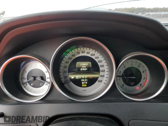 2013 Mercedes-Benz C 300 Sport с VIN WDDGF8AB4DA796219, выставлен на аукционе Copart как лот 49306065 с пробегом 87 831 миль миль и На запчасти • Non repairable. История ставок и продаж доступна на DreamBid. Изображение 9.