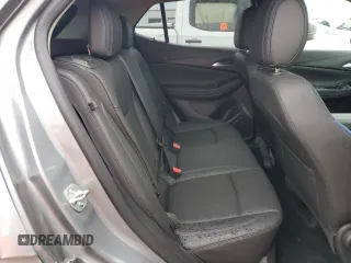 2025 Buick Encore GX Sport Touring с VIN KL4AMDSL1SB006771, выставлен на аукционе Copart как лот 54868335 с пробегом 2 795 миль миль и Списание • Salvage title. История ставок и продаж доступна на DreamBid. Изображение 11.