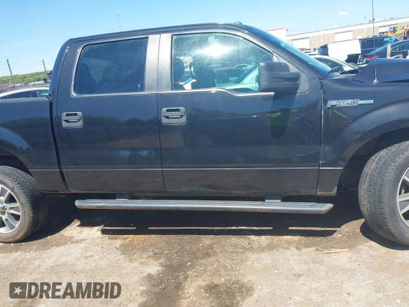 2014 Ford F-150 XL with VIN 1FTFW1CF1EKE20120, listed as a IAAI auction lot 42099294 with 207,198 mi miles and . Bid and sale history available at DreamBid. Image 13.